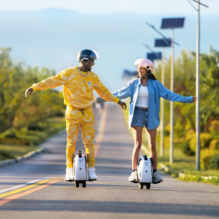 INMOTION E20 dual-wheel electric unicycle — image 6