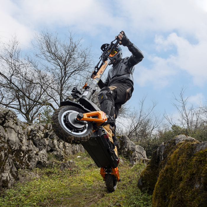 KuKirin G3 Pro Dual-Motor Electric Scooter — 2400W
